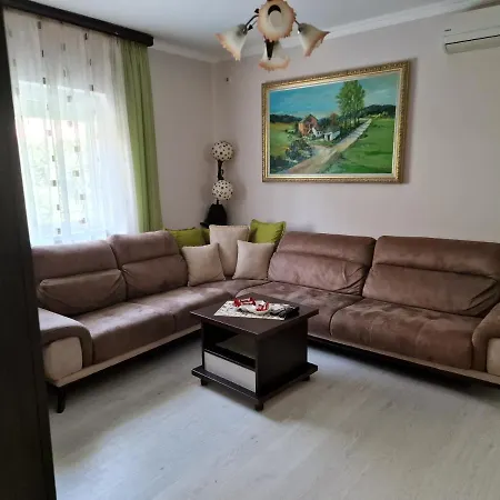 アパート Boletova Kuca Na Dan *